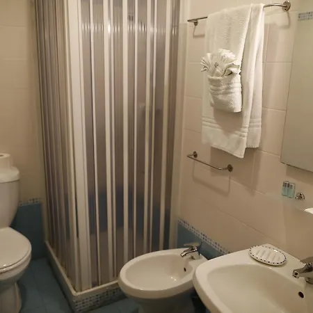 Del Corso Oda ve Kahvaltı 3*